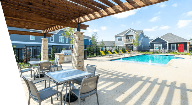 cottage-pool