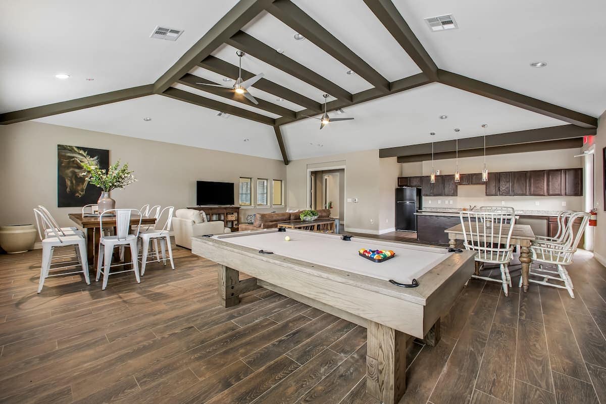Resident lounge with billiards table at Midlothian Meadows community club room